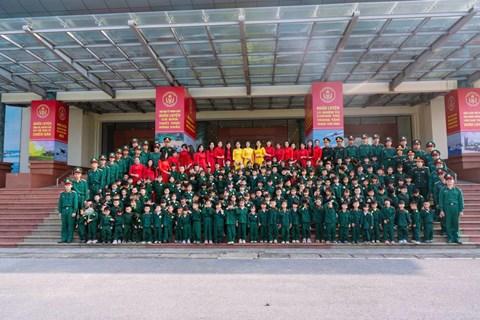 TRƯỜNG MN HỢP TIẾN B TỔ CHỨC HĐ TRẢI NGHIỆM THAM QUAN TTHL QUÂN SỰ QUỐC GIA 4 CHÀO MỪNG 81 NĂM NGÀY TLQĐND DÂN VIỆT NAM 22/12/1944 – 22/12/2025