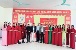 ĐẠI HỘI CHI BỘ TRƯỜNG MẦM NON HỢP TIẾN B NHIỆM KỲ 2025 - 2027